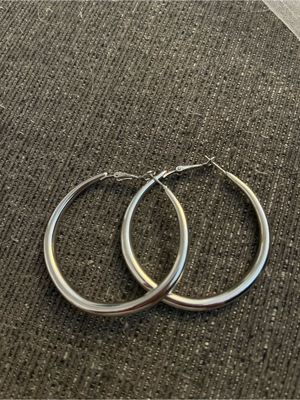 Classic Silver Hoop Earrings - Sleek Women’s Hoops